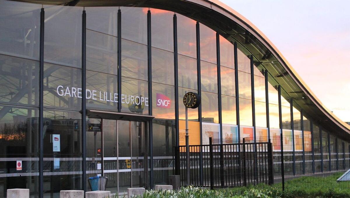 Lille Hypercentre Gares - Small Suite Bagian luar foto