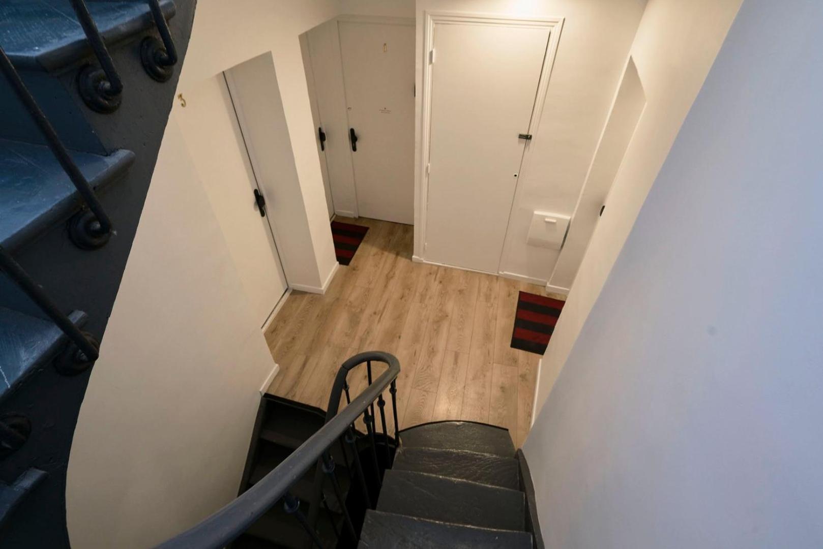 Lille Hypercentre Gares - Small Suite Bagian luar foto